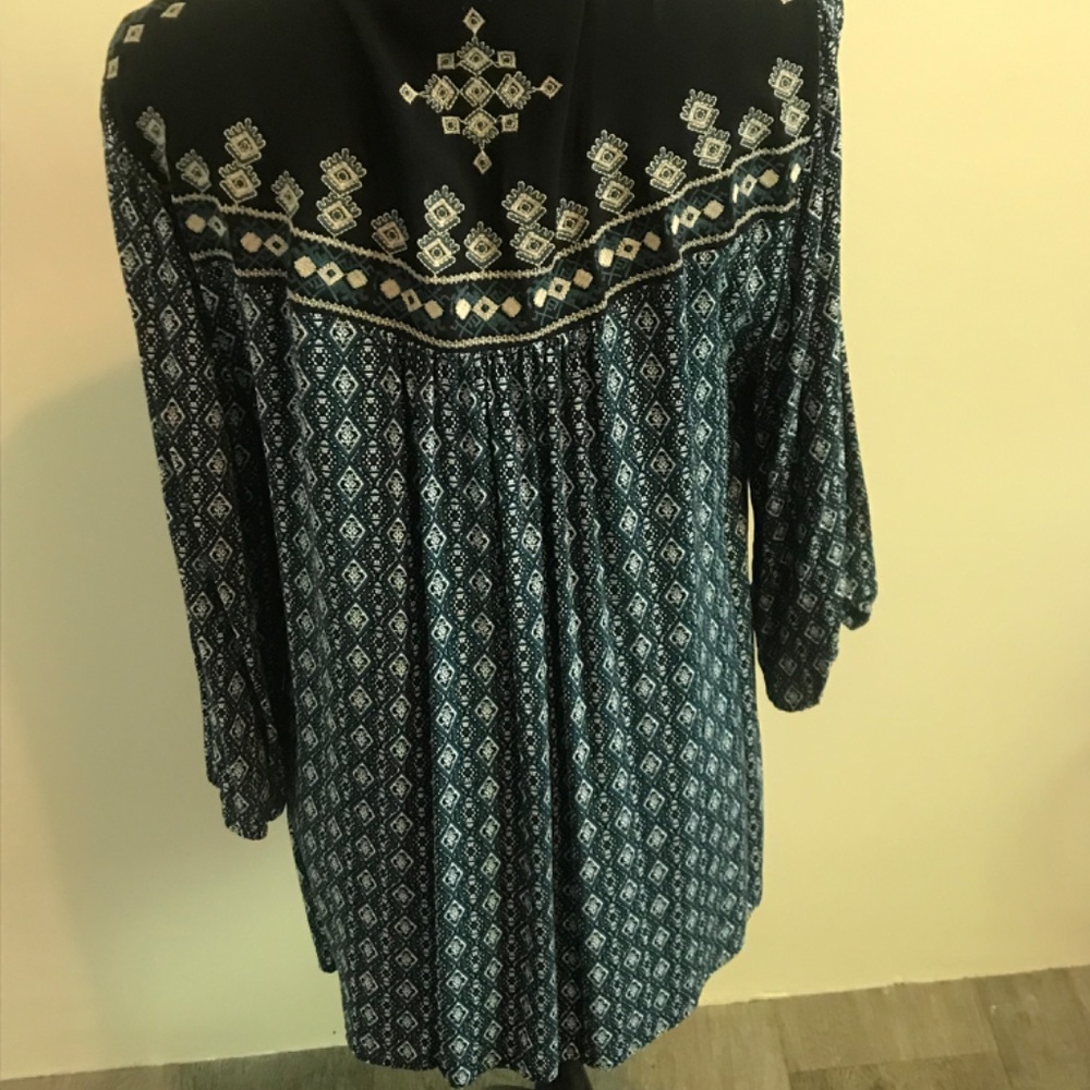 Boho style plus size top - Picture 5 of 6